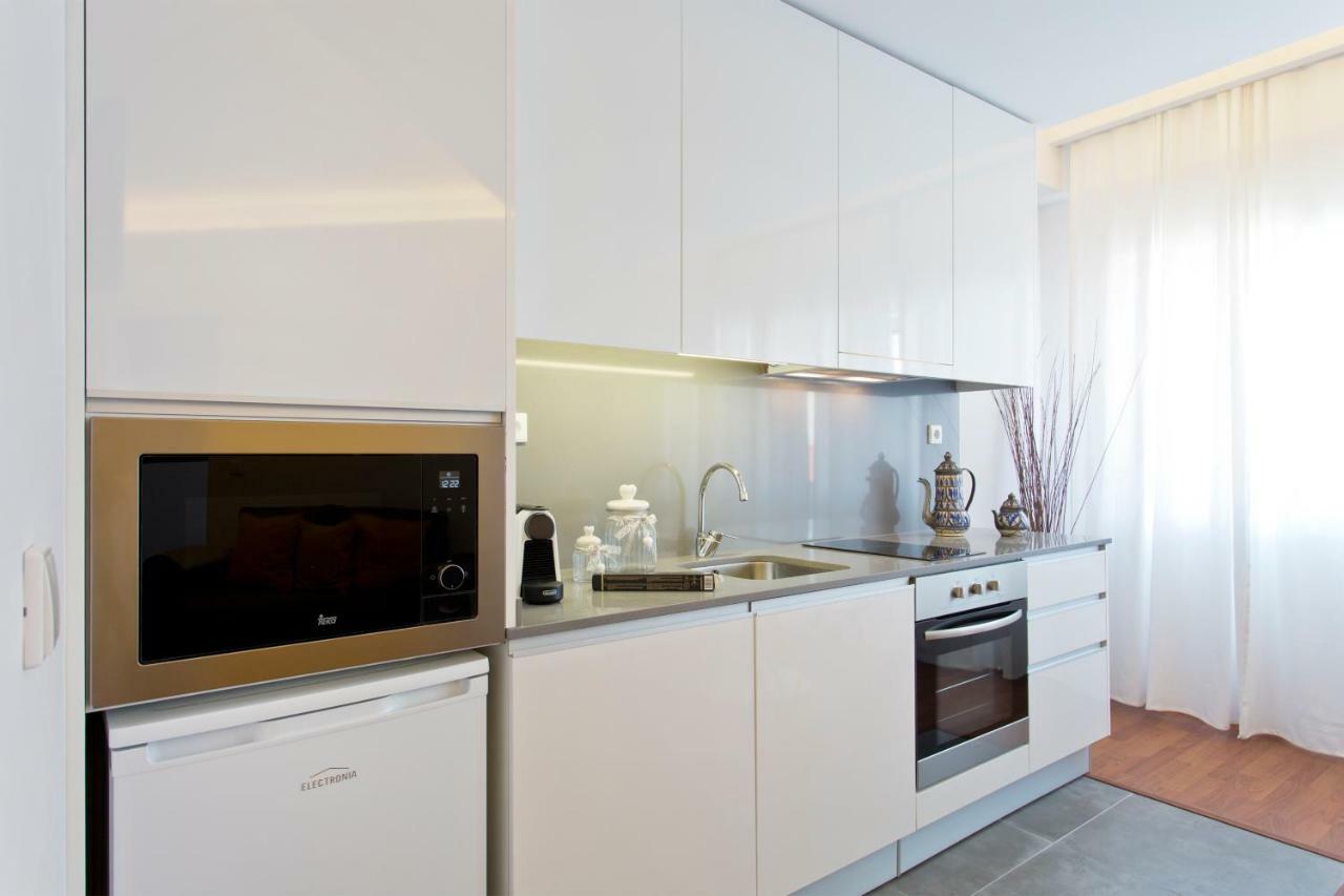 Tiles Apartment Porto